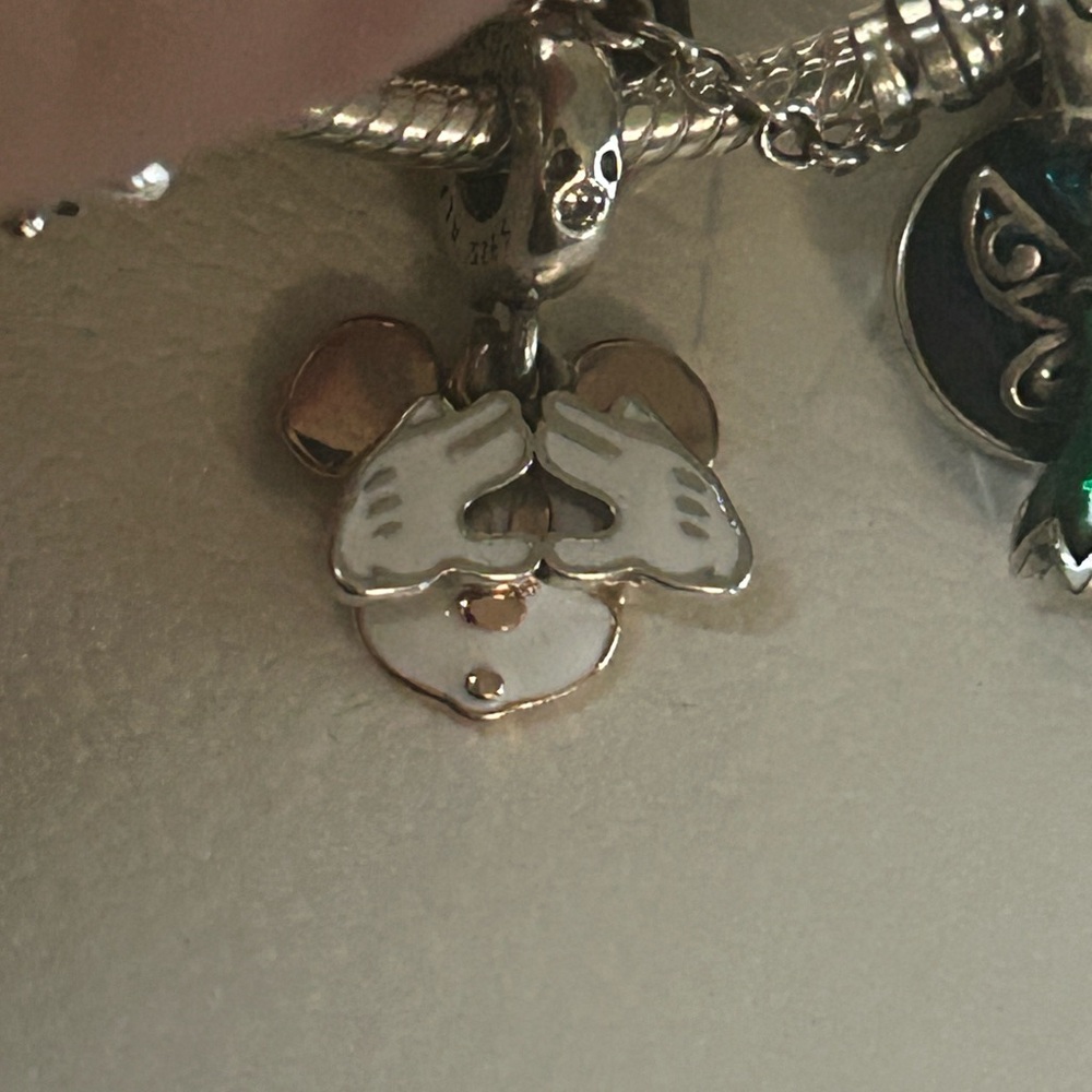 Disney Pandora